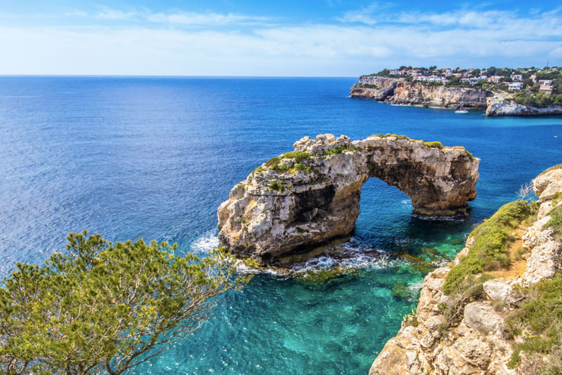 The Balearic economy will keep growing in 2019